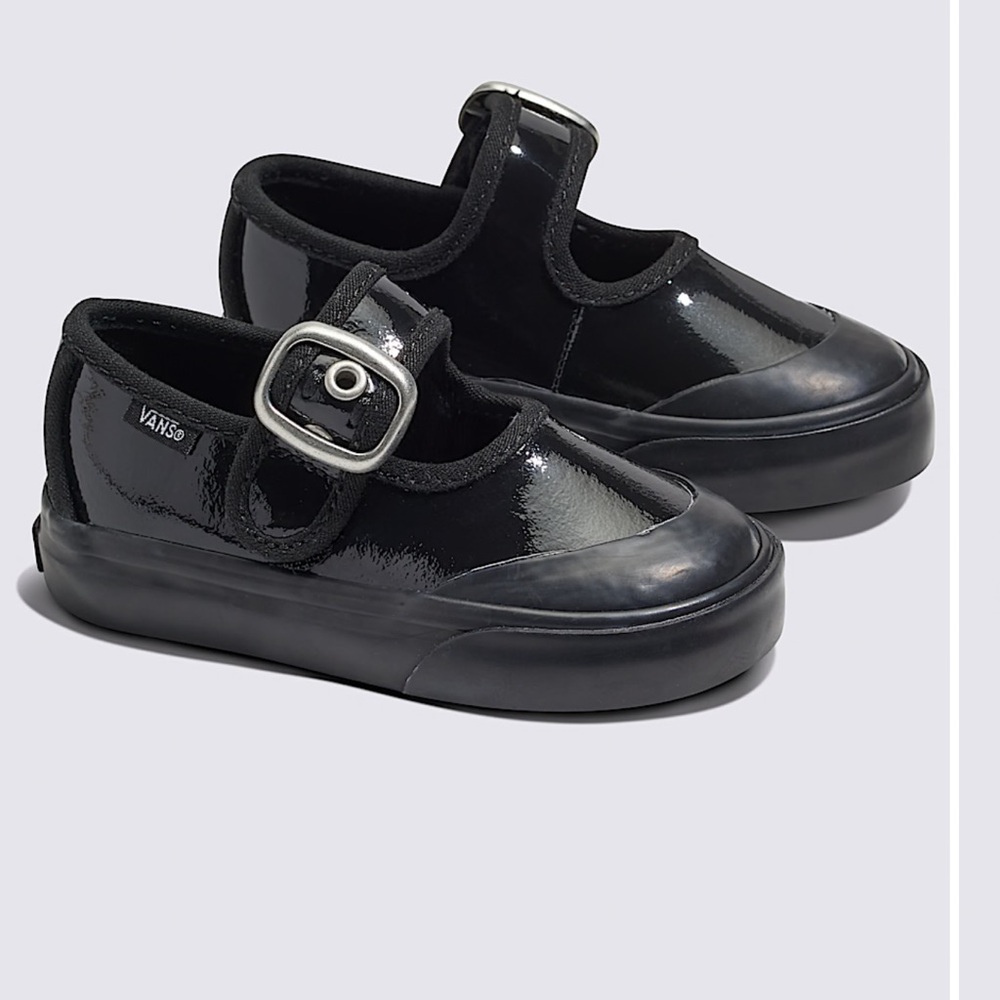 Girls Vans Maryjane toddler Shoe w/box